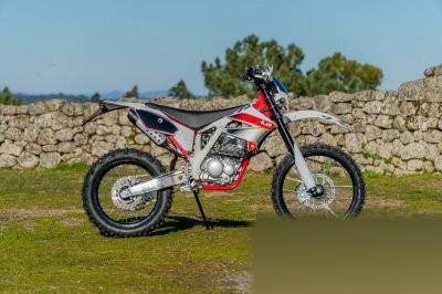 PR4 Enduro Pro 240