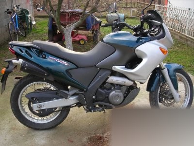 Pegaso 650 i.e.
