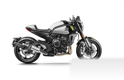 Moto 700 CL-X Sport