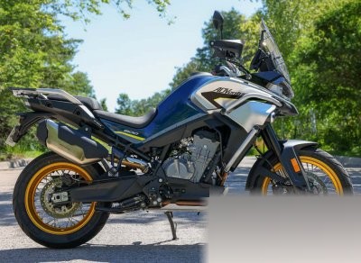 Moto 800 Adventura Terrain