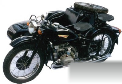 Chang-Jiang 750 BG (with sidecar)