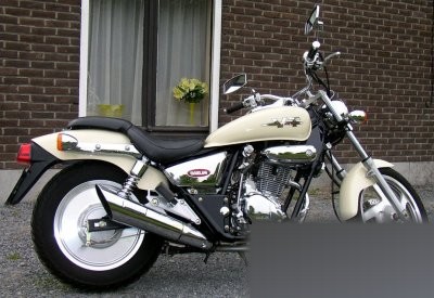 VT 125 Evolution
