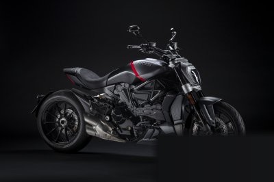 XDiavel Black Star