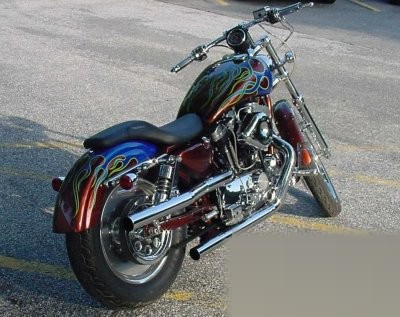 Harley-Davidson 883 Sportster Hugger