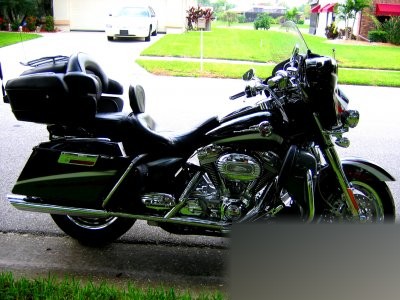 Harley-Davidson FLHTCUSE Screamin Eagle Ultra Classic Electra Glide