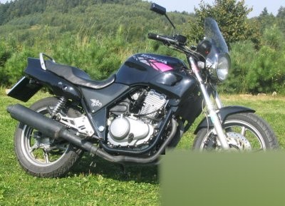 CB 500