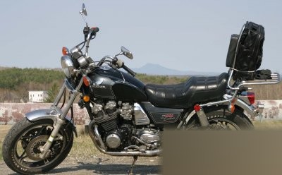 CB1000C