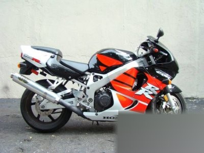 CBR 900 RR