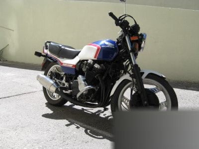 CBX 550 F