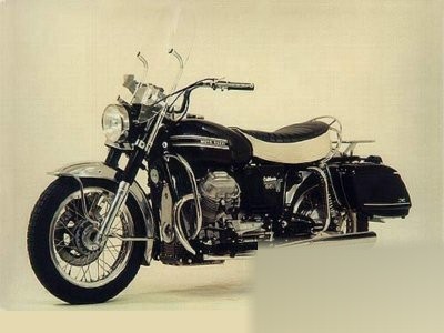 Guzzi V7 850 California