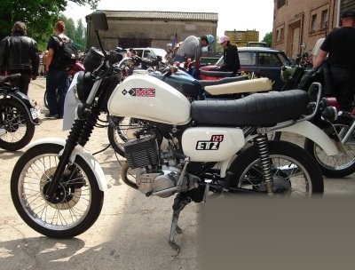 ETZ 125