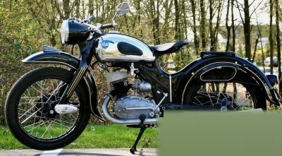 1953
