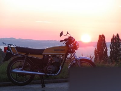 GT 200 X 5 E (cast wheels)