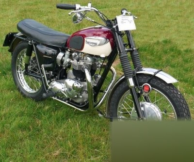 Bonneville T120TT