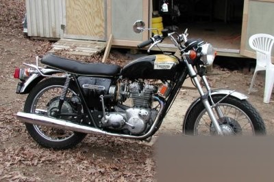 T 150 V Trident 750