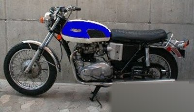 TR 6 R Tiger 650