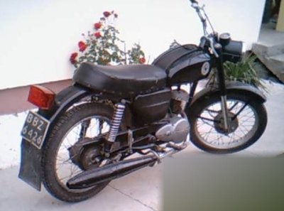 125 M06B3, engine model S01 Z3A Lux