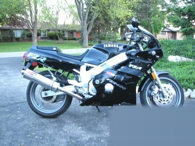 FZR 600