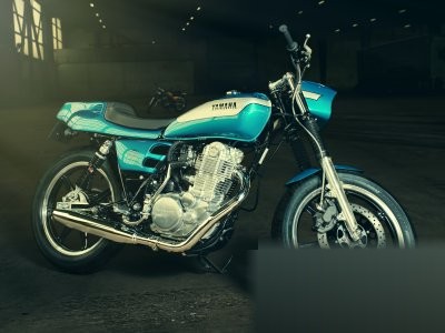 SR400 Stallion and Bronco