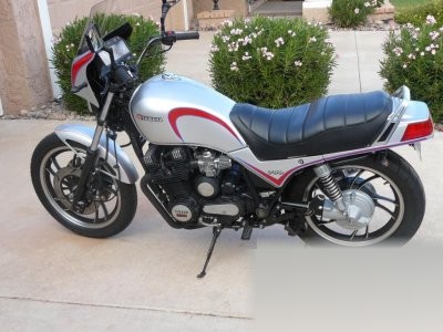 XJ 750
