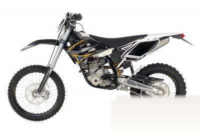 2.5i 4T Enduro