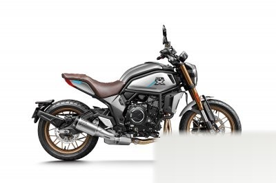 Moto 700 CL-X Heritage