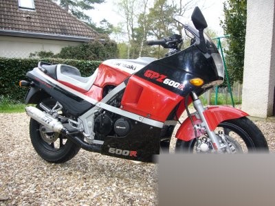 GPZ 600 R