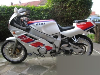 FZR 400