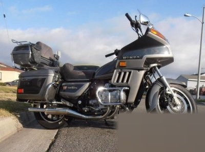 GL 1100 Gold Wing De Luxe