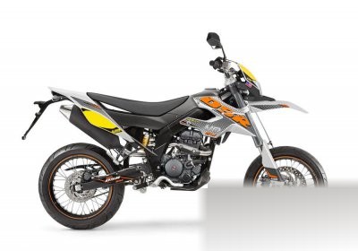 DSR 125 SM