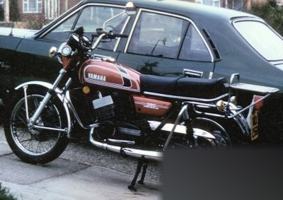 1975