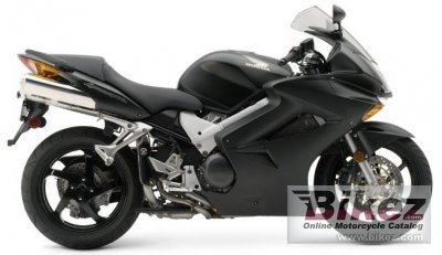 VFR 800 FI Interceptor