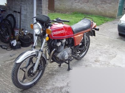 GSX 250 E