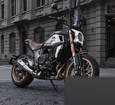 Moto 700 CL-X Heritage