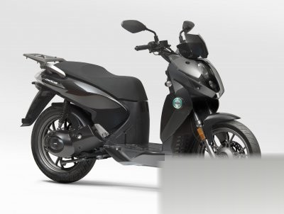 Macis 125