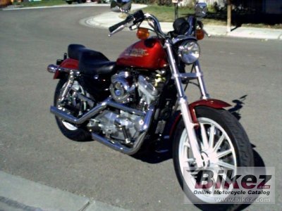Harley-Davidson 883 Sportster Standard